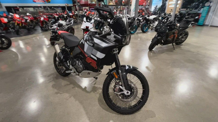 2024 Ducati DESERT X