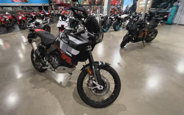 2024 Ducati DESERT X