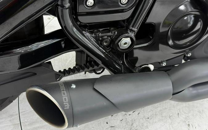 2023 Indian Motorcycle® Chief Dark Horse® Black Smoke