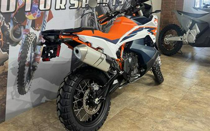 2026 KTM 890 Adventure R