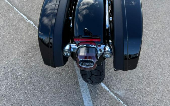 2026 Harley-Davidson® Low Rider® ST Vivid Black - Chrome