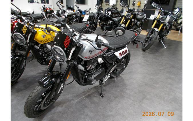 2027 Street Tracker 400 - Triumph