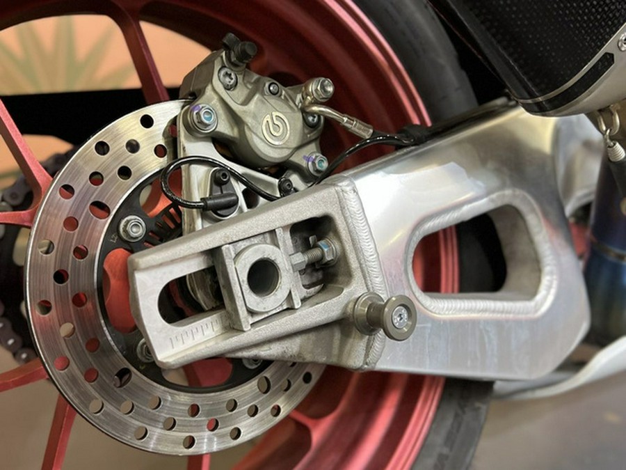 2023 Aprilia RSV4 Factory 1100