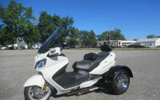 2012 Suzuki Burgman™ 650 Exec