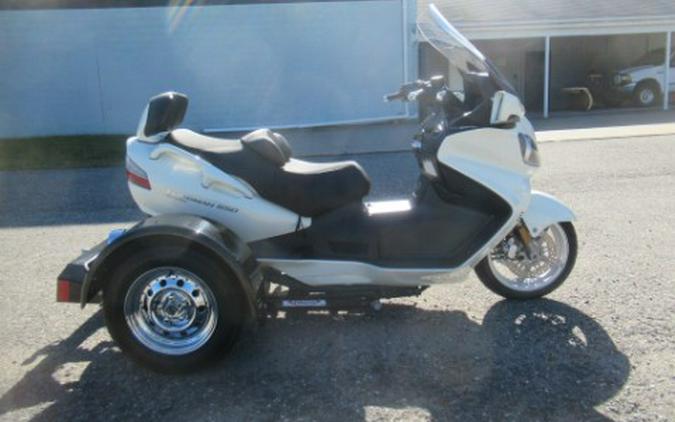 2012 Suzuki Burgman™ 650 Exec