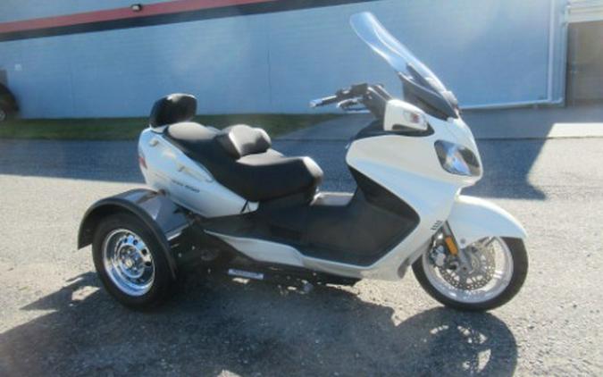 2012 Suzuki Burgman™ 650 Exec