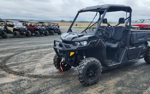 2024 Can-Am Defender PRO XT HD10