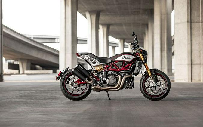 2022 Indian FTR R Carbon