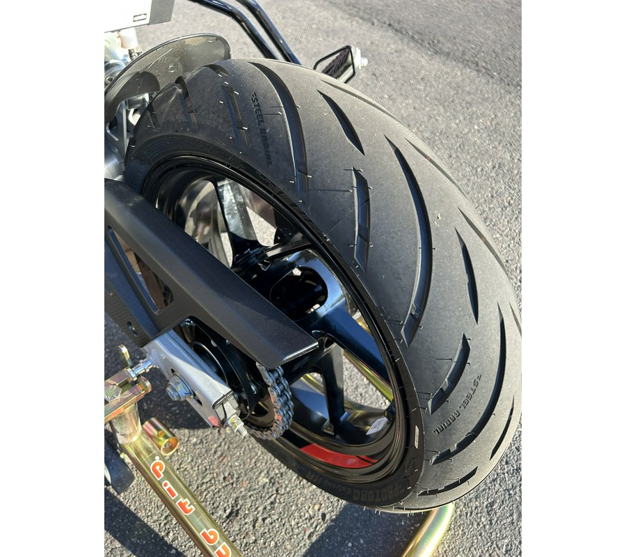 2026 Aprilia Tuono 457