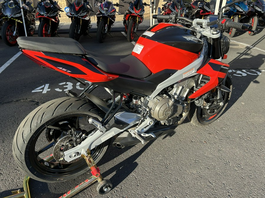 2026 Aprilia Tuono 457