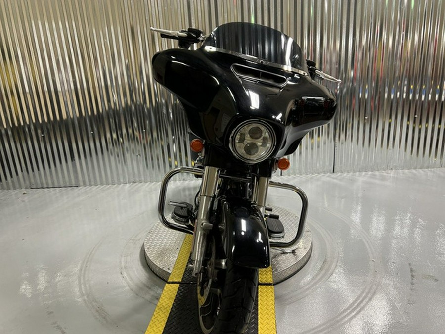2017 Harley-Davidson FLHXS - Street Glide Special