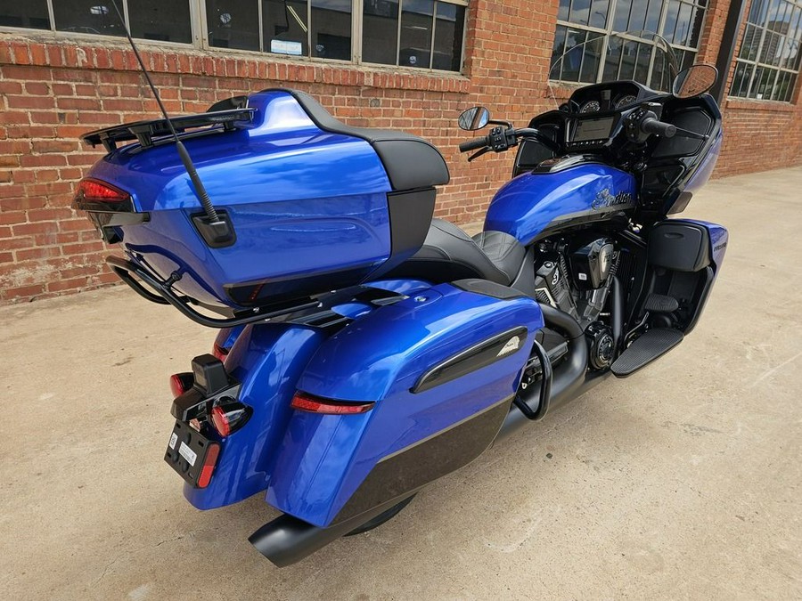 2026 Indian Motorcycle® Pursuit 112 Dark Horse® with PowerBand Audio Package