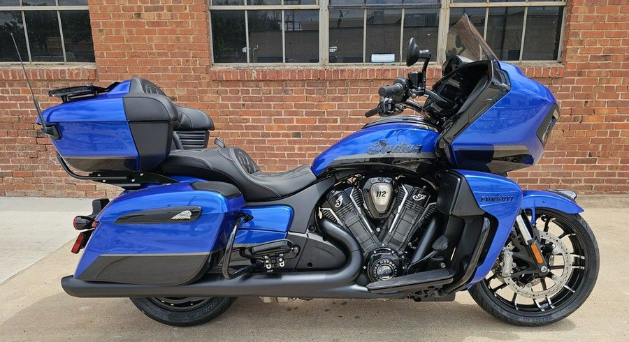 2026 Indian Motorcycle® Pursuit 112 Dark Horse® with PowerBand Audio Package