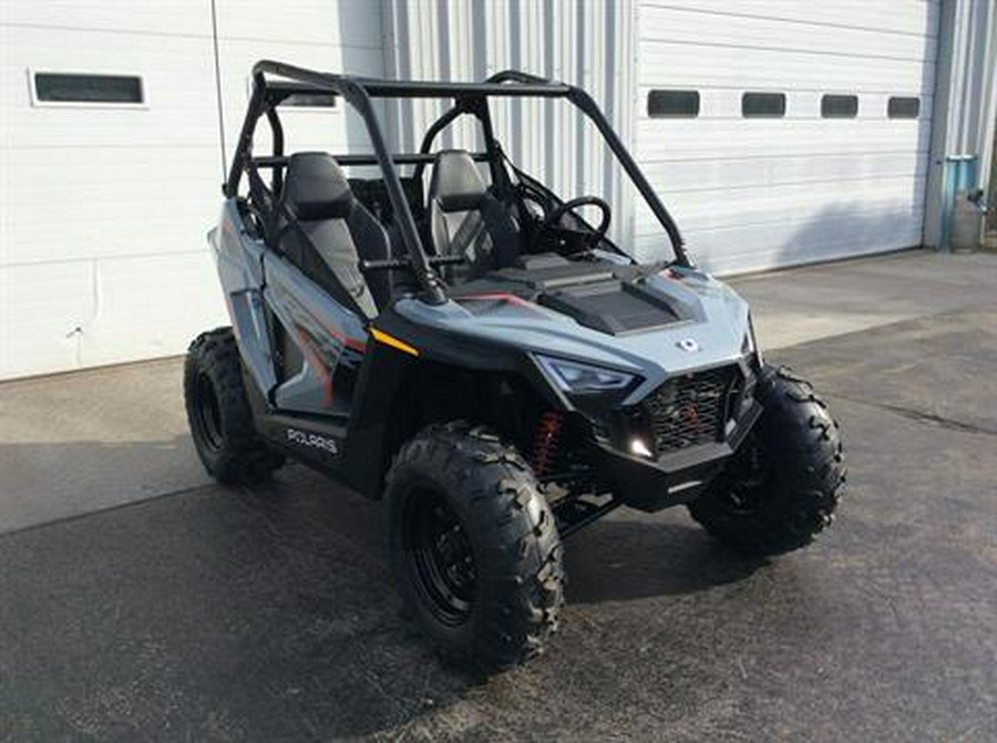 2024 Polaris RZR 200 EFI