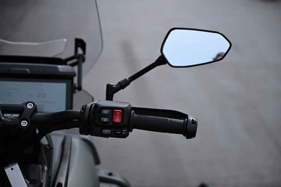 2025 Can-Am® Canyon Redrock