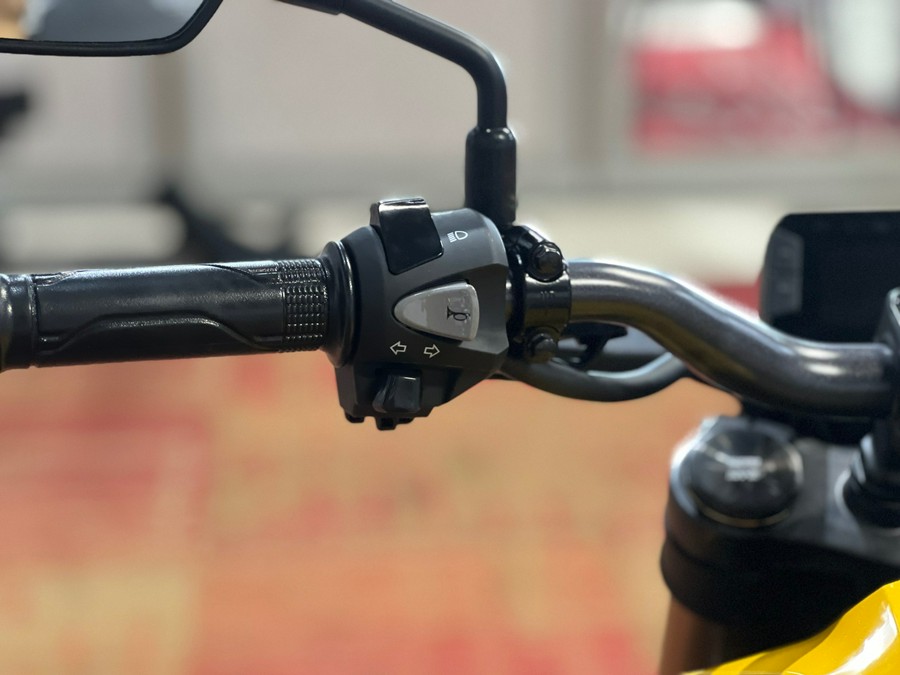 2025 Honda CB300R ABS