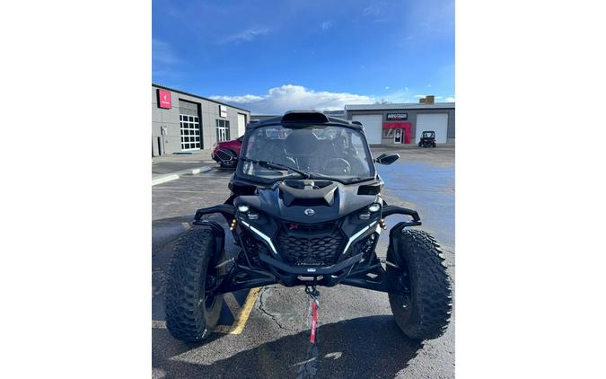 2025 Can-Am Maverick R MAX X rs With SMART-SHOX