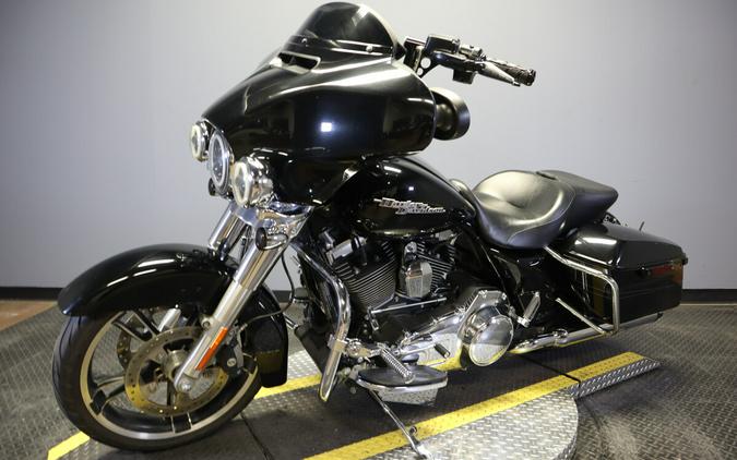 2014 Harley-Davidson Street Glide FLHX