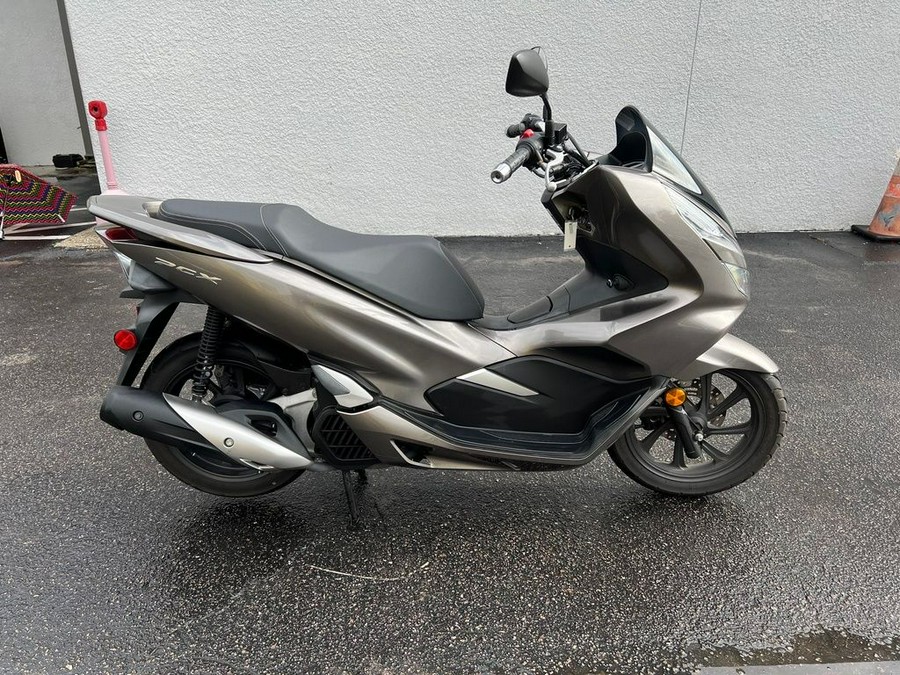 2019 Honda® PCX150