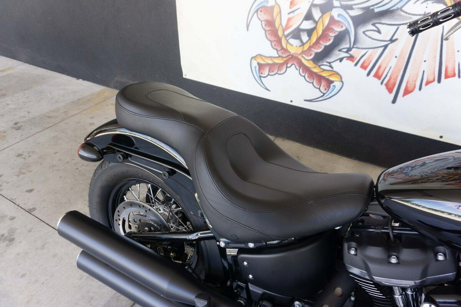 2019 Harley-Davidson Street Bob Vivid Black