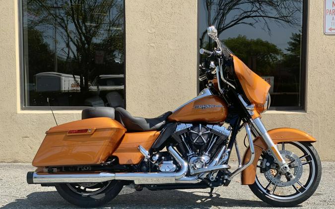 2015 Harley-Davidson Street Glide Special FLHXS