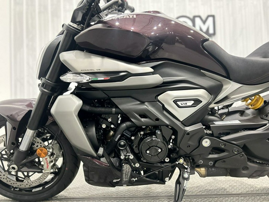 2026 DUCATI XDiavel V4 Black Lava