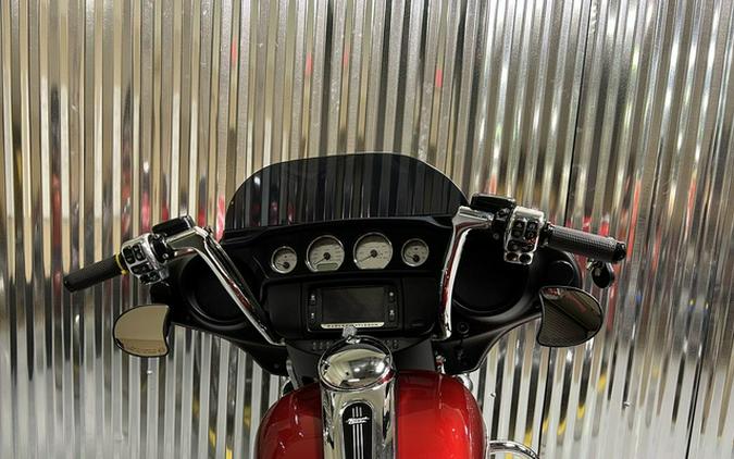 2018 Harley-Davidson FLHX - Street Glide