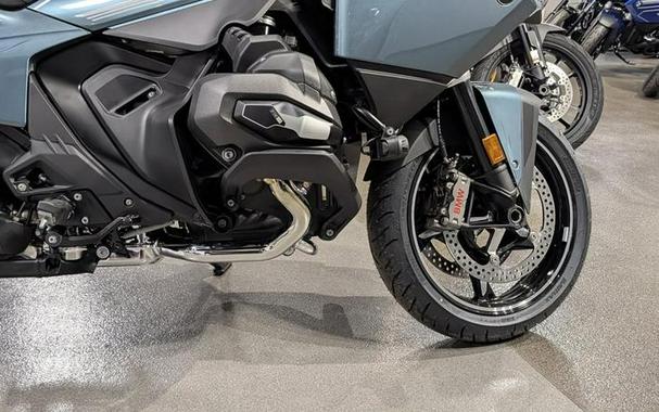 2026 BMW R 1300 RT Option 719 Camargue
