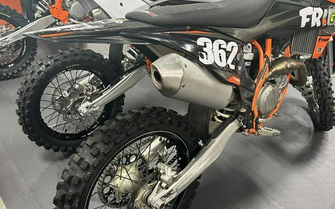 2022 KTM 450 SX-F