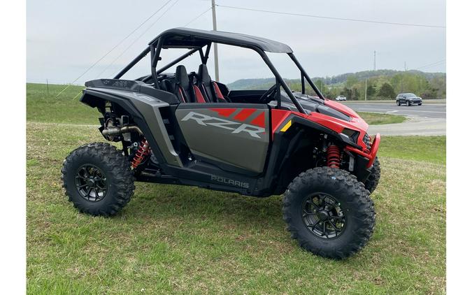 2024 Polaris Industries RZR XP 1000 Ultimate Indy Red - Titanium / Black