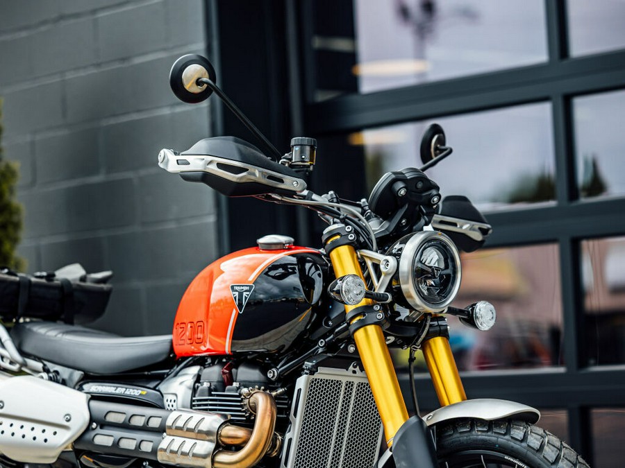 2024 Triumph Scrambler 1200 XE