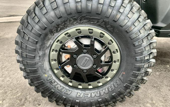 2026 Can-Am MAVERICK R MAX X RC WITH SMART-SHOX 999T DCT