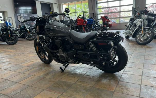 2022 Harley-Davidson® Nightster™ Gunship Gray