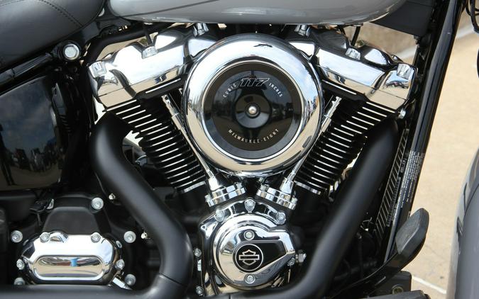 2026 Harley-Davidson Heritage Classic Solo Model