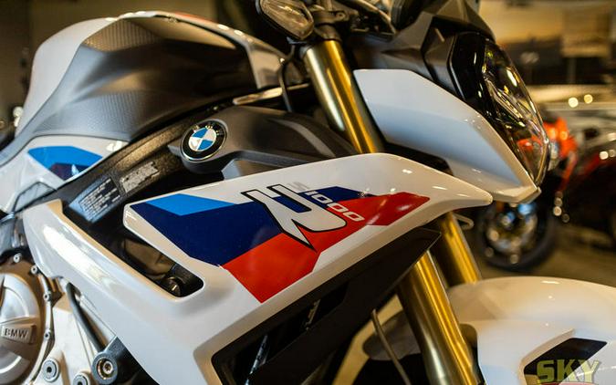 2024 BMW S 1000 R Light White/M Motorsport