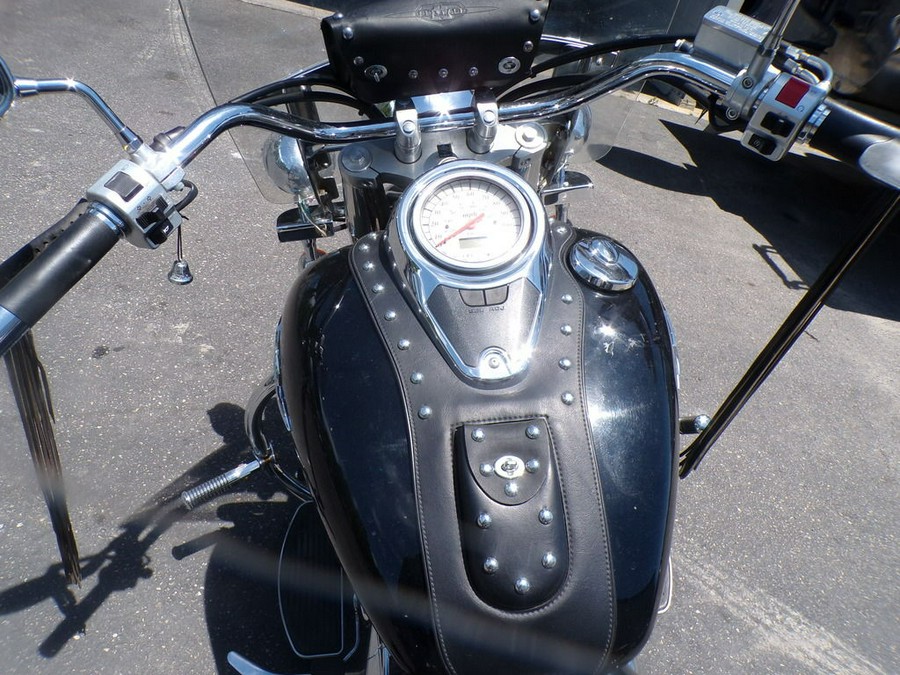 2005 Suzuki VL800TK5