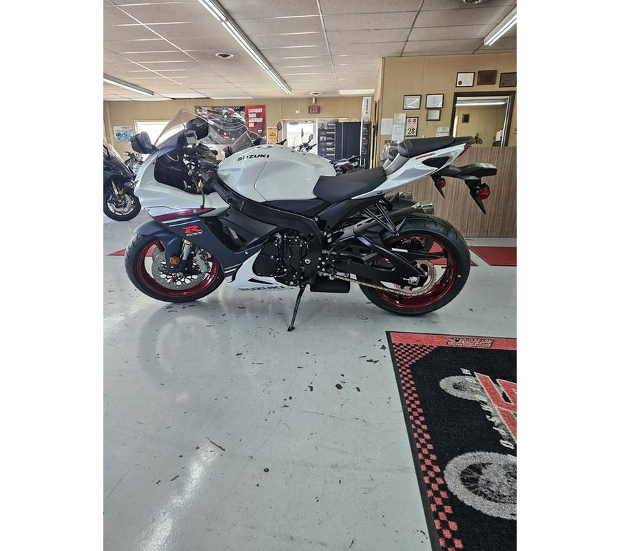 2025 Suzuki GSX-R750