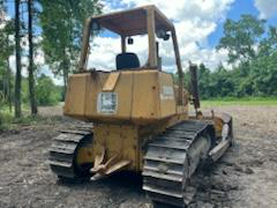 1995 John Deere 750B LONG TRACK WITH NEW UNDER CARRIAGE