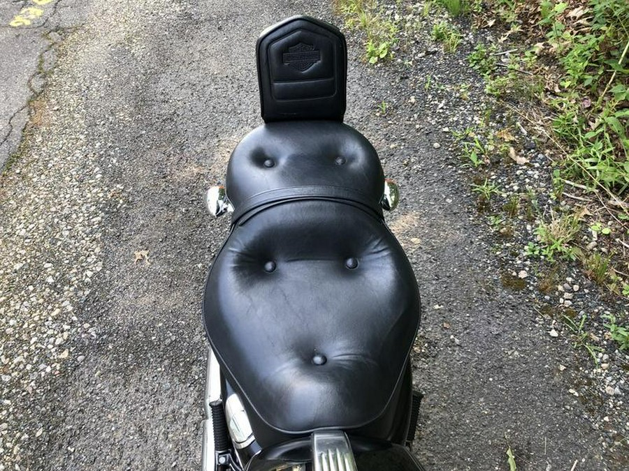 2004 Harley-Davidson® XL1200C - Sportster® 1200 Custom