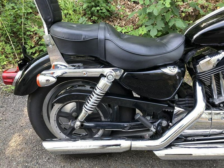 2004 Harley-Davidson® XL1200C - Sportster® 1200 Custom