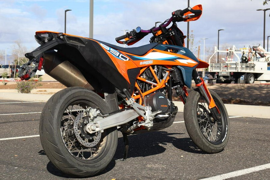 2024 KTM 690 SMC R