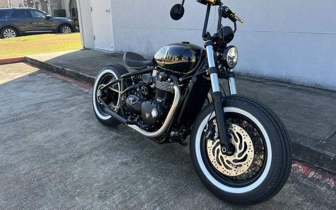 2023 Triumph Bonneville Bobber Jet Black