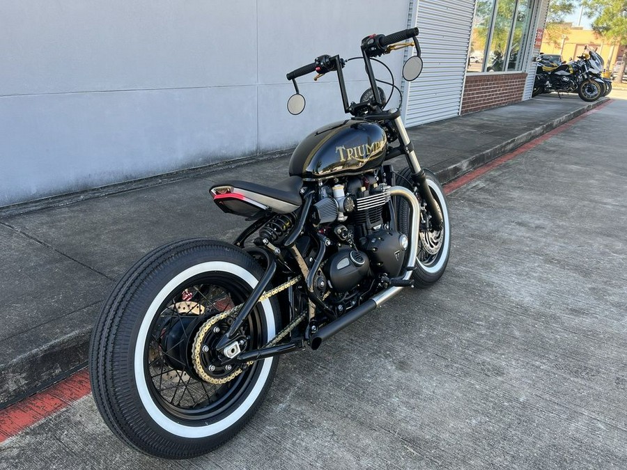 2023 Triumph Bonneville Bobber Jet Black