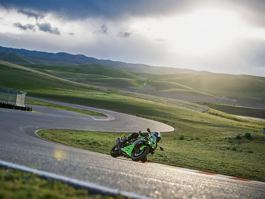 2024 Kawasaki Ninja ZX-6R ABS KRT Edition