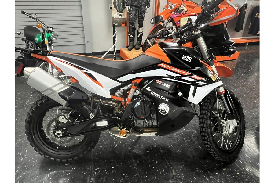 2022 KTM 890 ADVENTURE R