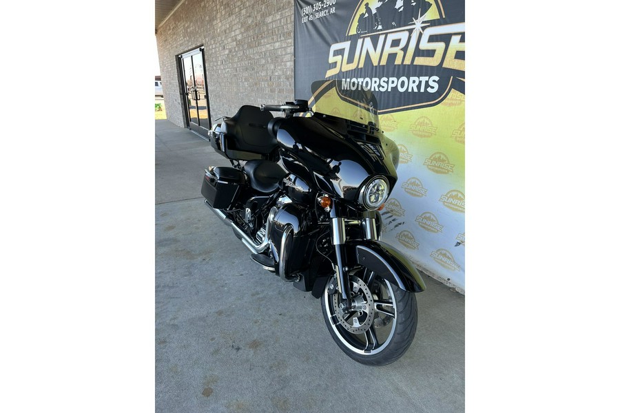 2017 Harley-Davidson® FLHXS Street Glide® Special