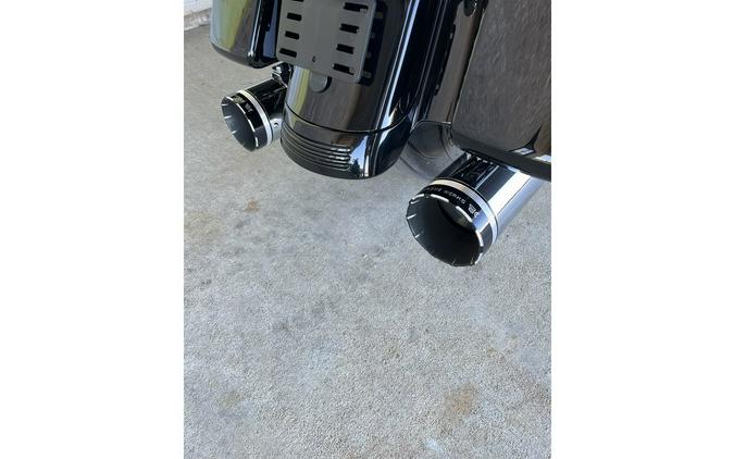 2017 Harley-Davidson® FLHXS Street Glide® Special