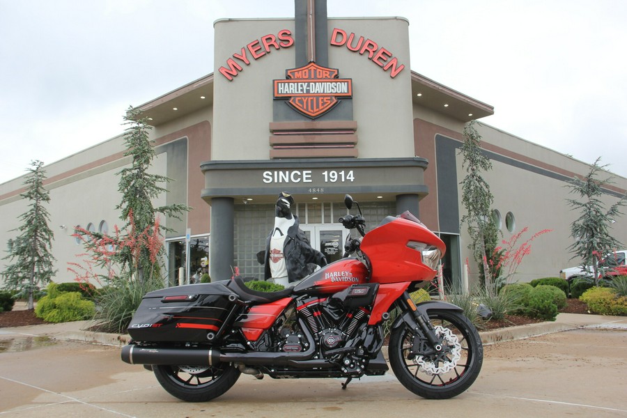 2026 Harley-Davidson CVO Road Glide ST Citrus Heat