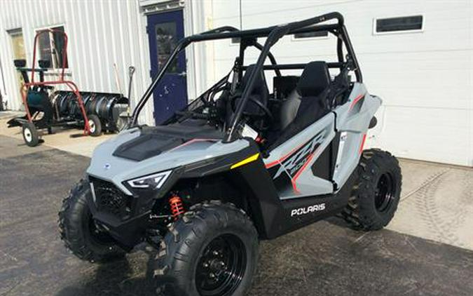 2024 Polaris RZR 200 EFI