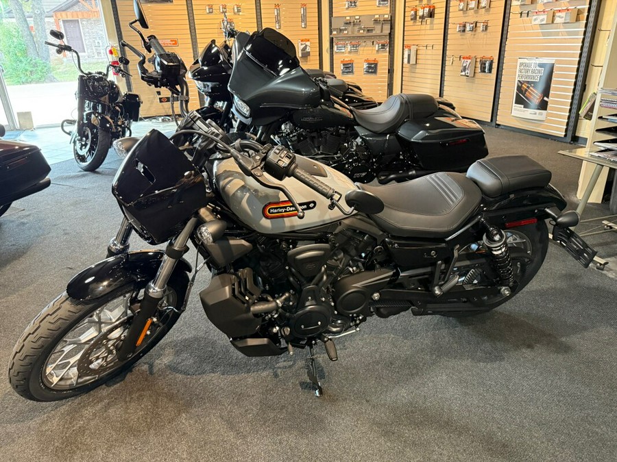 RH975S 2025 Nightster™ Special